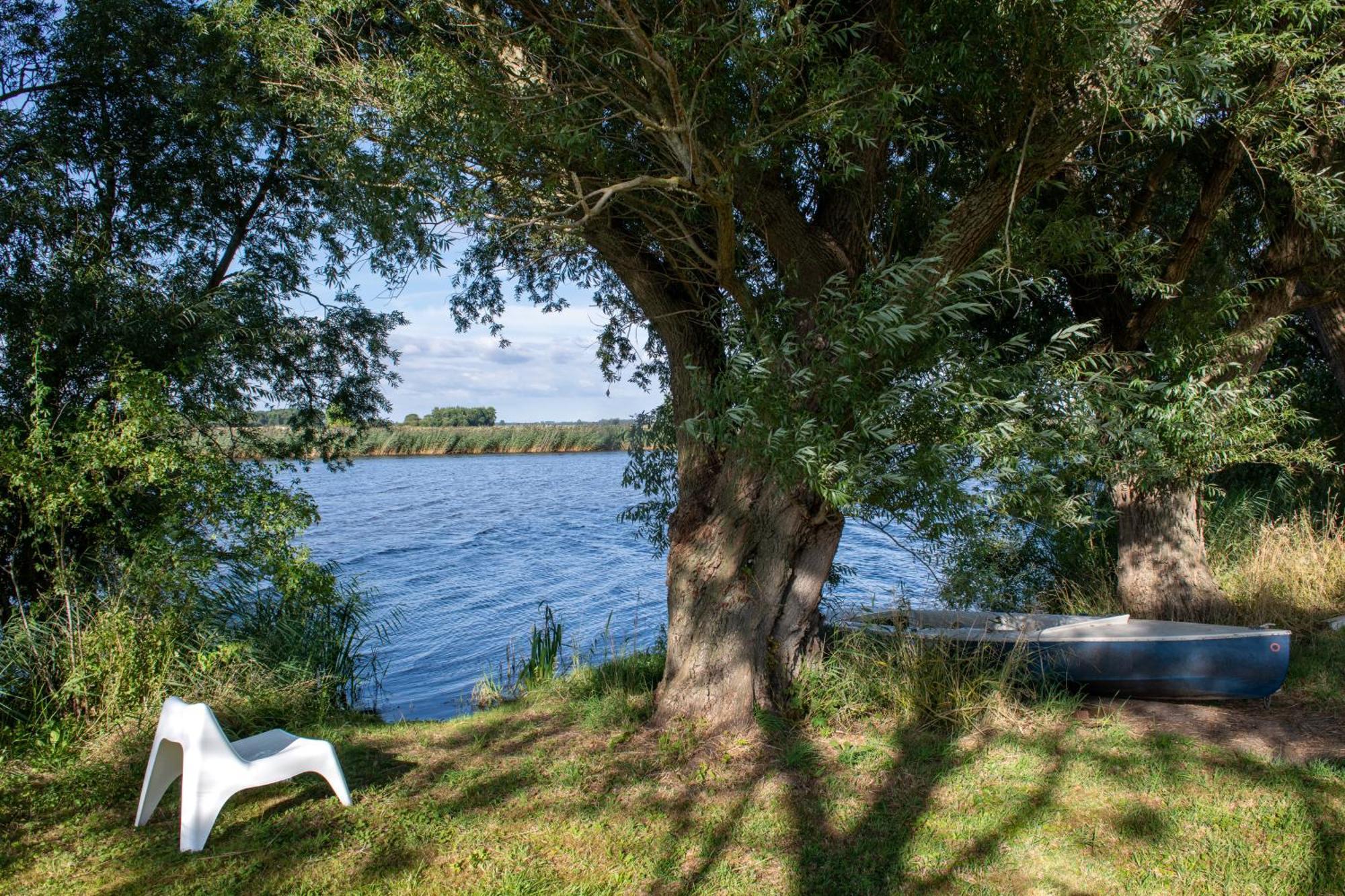 Villa Reetdachhaus Eiderblick Breiholz Esterno foto